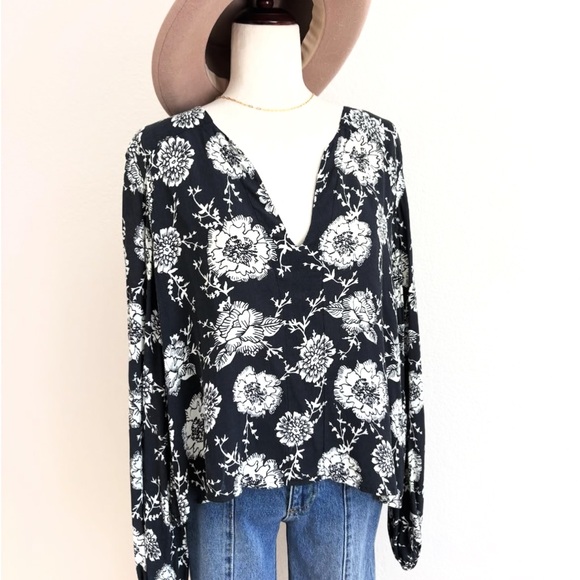 Cleobella Floral Top - Picture 5 of 5